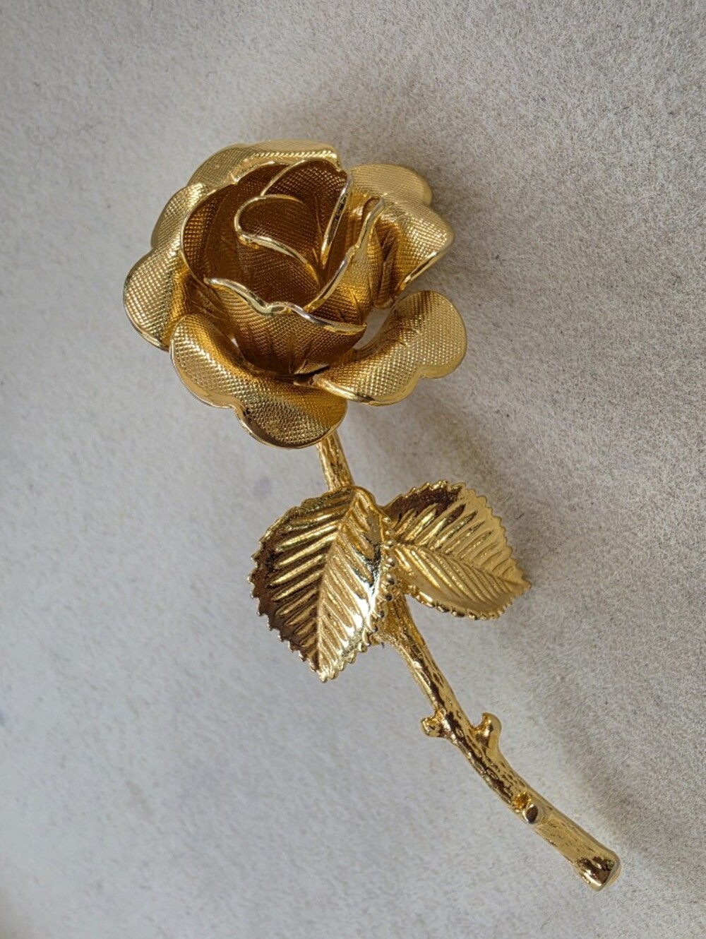 Vintage Gold-tone Rose Brooch Pin